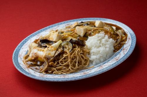 五目麻婆蕎麥麵