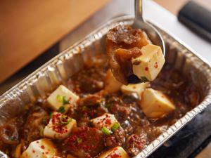 Braised beef tendon and tofu