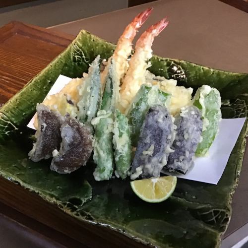 天ぷら盛合せ(2人前)