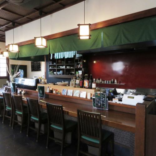 【一人でも気軽に】普段使いにぴったりのお店。