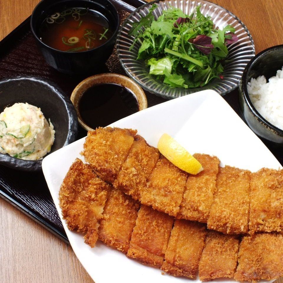 Popular set meal ◎ Chicken cutlet set meal ◎ Points can also be used