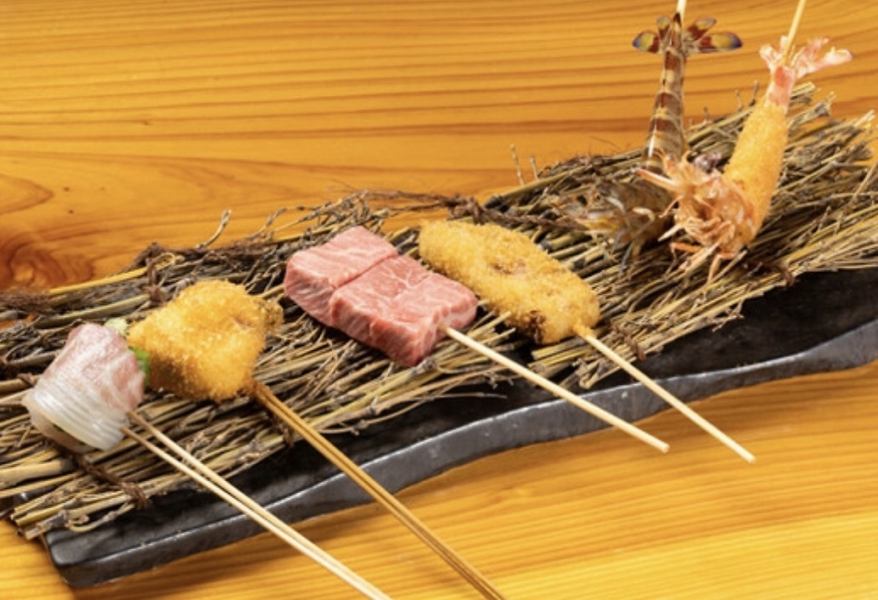 【計15品◆こだわりの食材を焼き鳥・串かつどちらも楽しめる】焼き鳥・串かつコース15本4620円(税込)