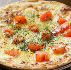 番茄发酵鱼内脏披萨