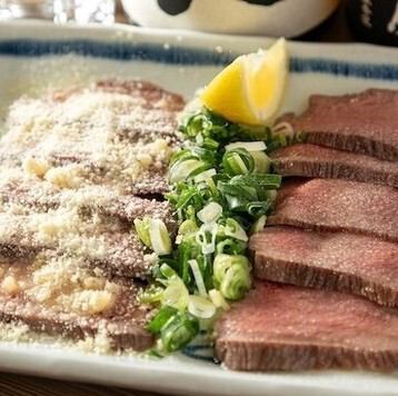 牛タンのカルパッチョ