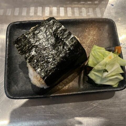 おにぎり 梅・肉味噌