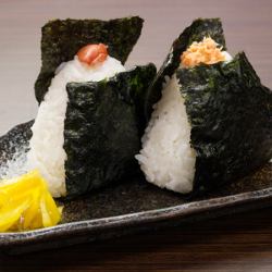 Onigiri (salmon) and (sesame kelp) 1 each