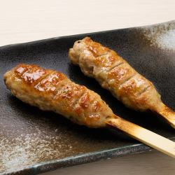 Tsukune (chicken meatballs) with salt and sauce