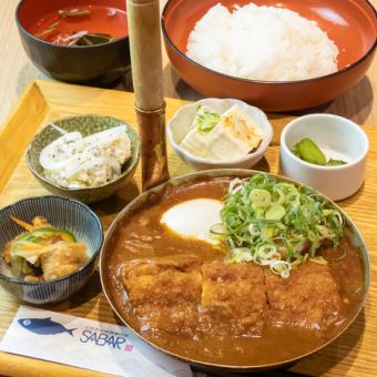 데미카츠 사버 된장동 정식