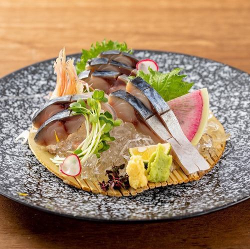 Toro mackerel sashimi that SABAR wants to eat most