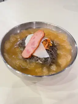 金ちゃんのフローズン冷麺　（夏限定）