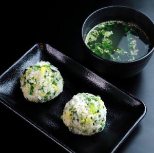 Devil's Korean rice ball "Chumobap" (with soup)