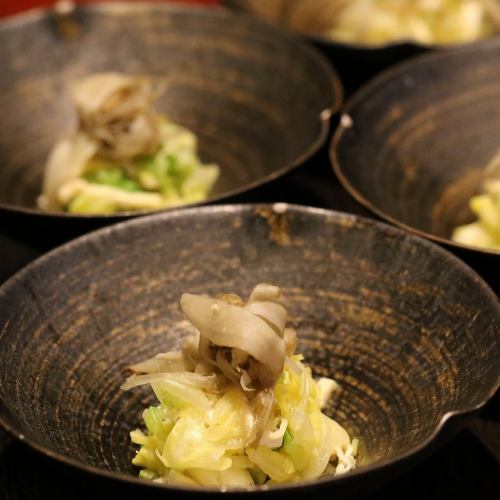 Boiled spring cabbage and new burdock (seasonal)