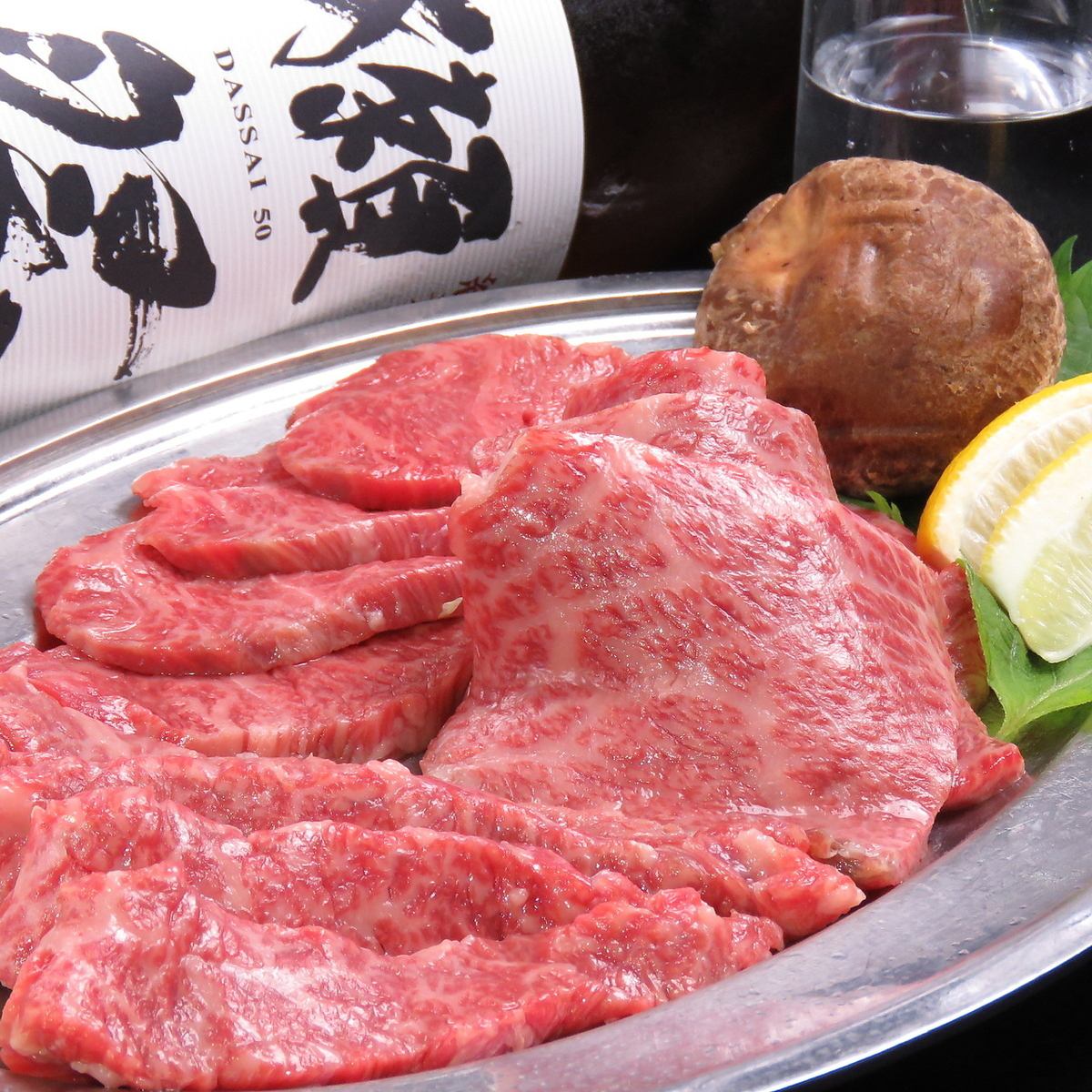 新鮮で上質なお肉をリーズナブルな価格でお愉しみいただけます♪