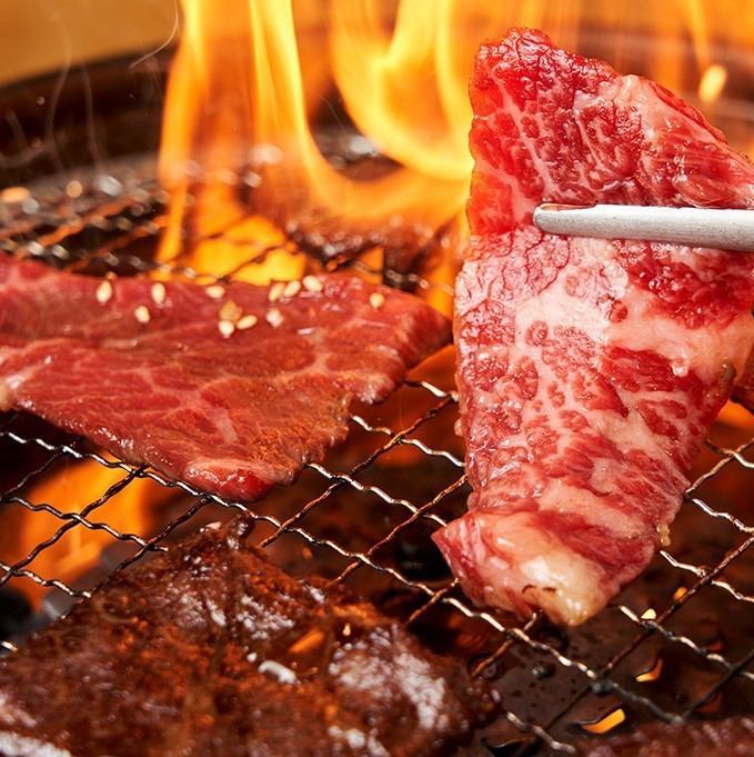 We prepare carefully hand-prepared meat! All-you-can-eat and drink is also popular ◎