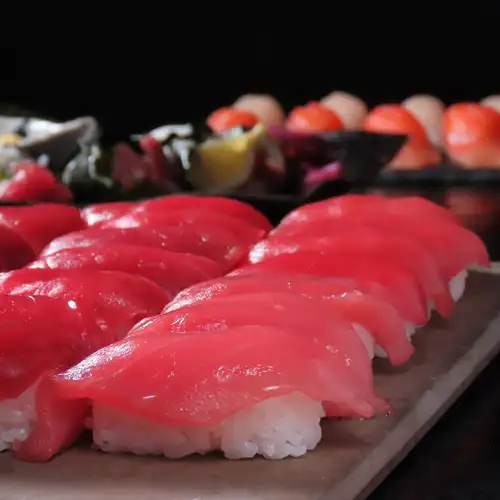 伊勢マグロのお寿司
