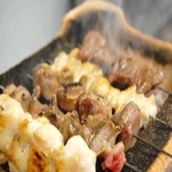 Momonegima/Breast skewers with shichimi mayonnaise each