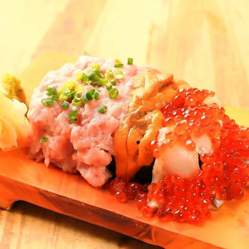 [You'll be amazed!] Kanaeya's special overflowing sushi