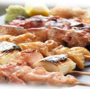 居酒屋定番の当店の「焼き鳥」は一本一本丁寧に熟練の火入れで丹念に焼き上げる一串!!