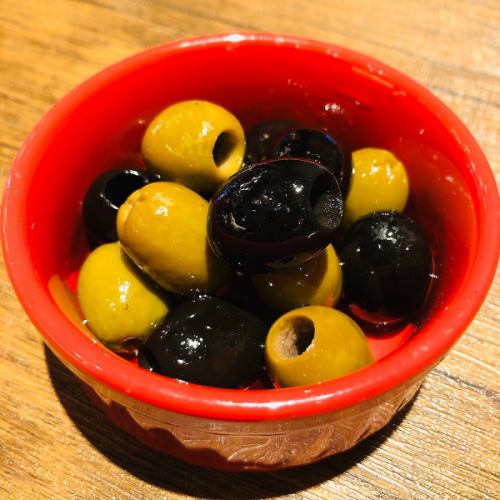 Assorted 3 kinds of olives