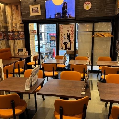 【貸切OK!着席最大35名 立席40名】最大40名様の貸切も承っております!大型モニター設置。結婚式の2次会は勿論、女子会や同窓会、歓送迎会・忘新年会など様々なシーンでご利用可能です◎予約状況も随時変わりますので、まずはお気軽にご相談ください!