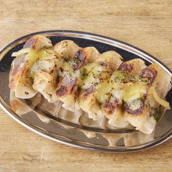 バジルチーズ餃子 6ヶ