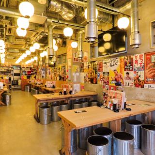 ちょっとした飲みの席として利用しやすい4名様用のテーブル席です♪ご同僚やお仲間同士で気軽にご利用ください◎