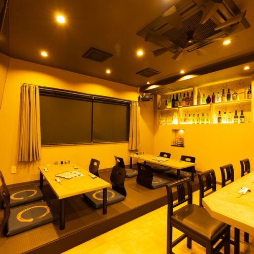 【普段使いしやすいお座敷席】ご同僚とのちょい飲みや二次会など、カジュアルにお使いいただけるお座敷です◎