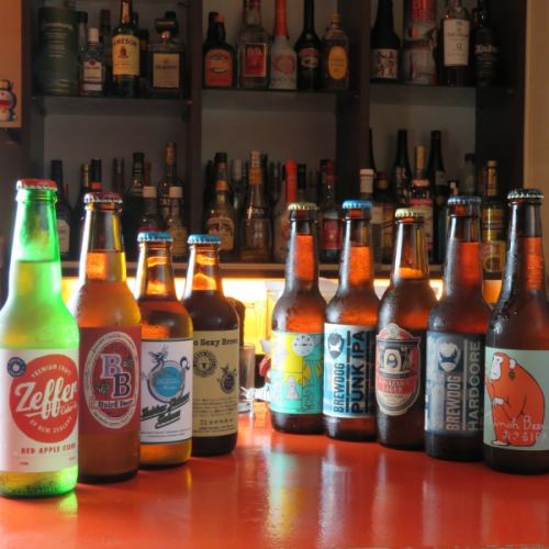 You can enjoy craft beer from all over the world every day.