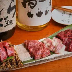 馬刺し5種盛り 1人前(約150g)
