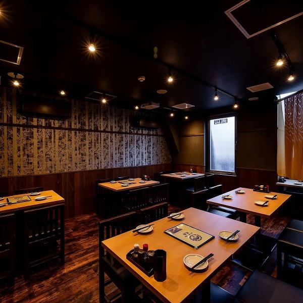 ぬくもりある木目調の店内には掘りごたつ席もございますよ♪落ち着いたプライベートな空間でゆったりとお食事やお酒を、心ゆくまでお楽しみいただけますので、会社の宴会や歓送迎会など様々なシーンでご利用出来ます。岩手県名産の「岩中豚」をはじめ、厳選した食材をふんだんに使用した料理に銘酒を添えてご堪能ください☆