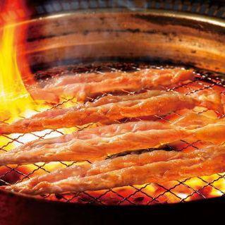 鶏セセリ焼はぷりっぷりで当店自慢の一品です!430円(税抜)