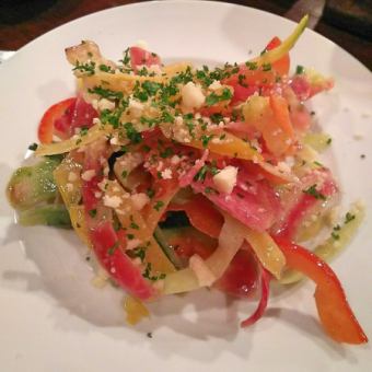 Tsumamel colorful vegetable salad