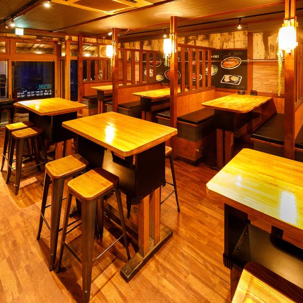 We also accept reservations for groups depending on the number of people.We have private rooms that can be used for various situations from 2 people to a maximum of 210 people! There are many hearty courses such as all-you-can-eat plans♪ We offer banquets that meet the needs of our customers, such as banquets, drinking parties, class reunions, and girls' night outs.