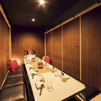 It is a relaxing private room recommended for banquets, drinking parties, second parties, entertainment, etc. at your workplace ◎ Please feel free to contact us for the number of people!