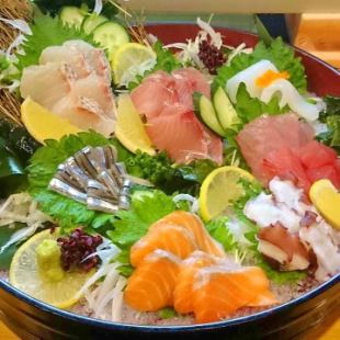 【会社宴会に◎新鮮魚介の刺し盛り付コース】料理7品＋2H[飲放]4500円