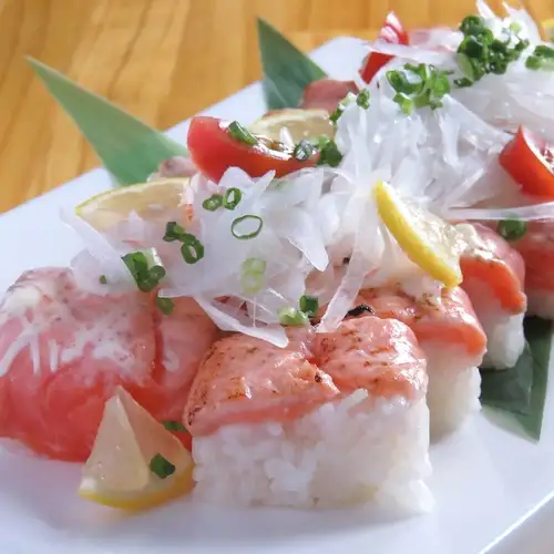 本日の鮮魚de押し寿司