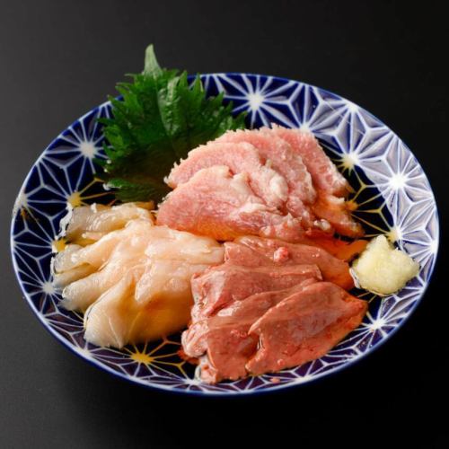 肉刺し3種盛り合わせ