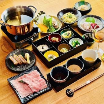 【松阪豬肉涮鍋套餐】椿～13道菜品共6,600日圓（含稅）