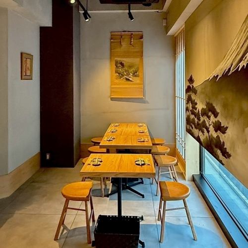 テーブル席ございます！