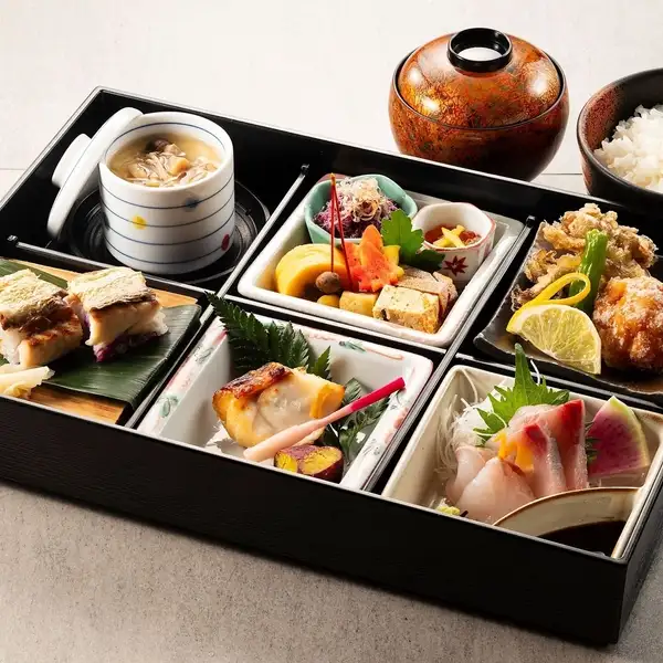季節限定「秋の味覚弁当」♪