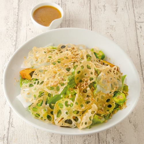 彩りミックスサラダ すりおろし野菜ドレッシング（3～4人前）