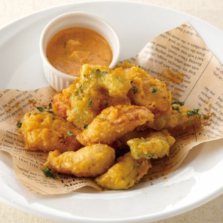 夏野菜とバジルソーセージのカレーフリット