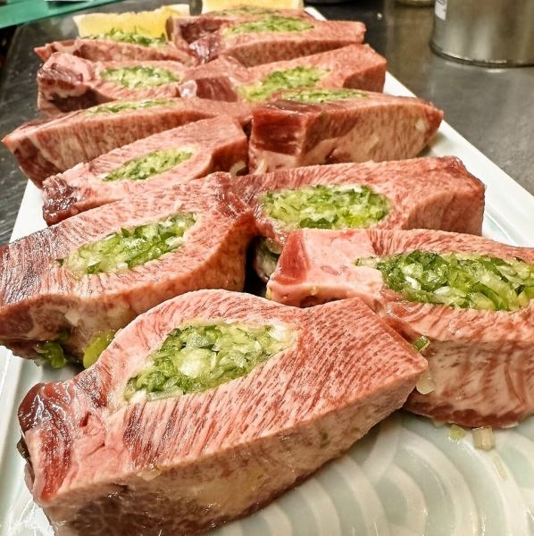 【事前予約必須】厚切りネギ塩タン一人前3300円（税込）