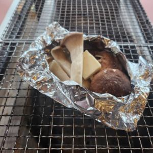 时令蘑菇箔黄油