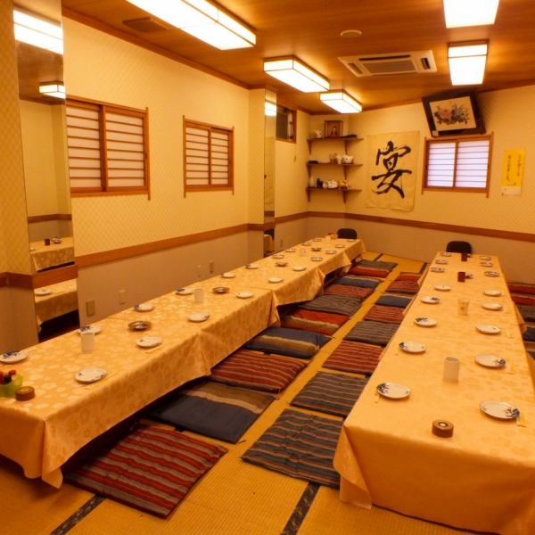 Private room for 12 people on the 2nd floor !! Easy to banquet even for 10 people.We have prepared dishes that are hard to tell whether you like or dislike!
