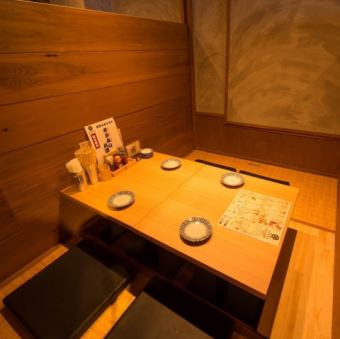 少人数から大人数の団体様までご対応が可能なので、お気軽にご相談くださいませ★焼き鳥と野菜巻き串、餃子を道玄坂、渋谷駅前でお探しのお客様は是非とり酒場へ♪