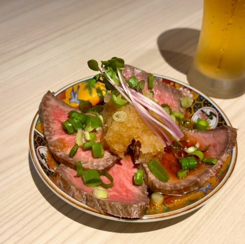 レアが美味い和牛のタタキ