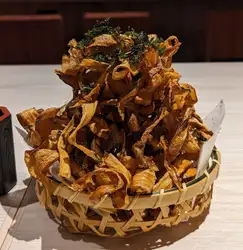 クセになるゴボウのから揚げ