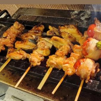 【串焼き尽くしコース】串焼きおまかせ10本+その日おまかせ料理2時間飲放題付コース5000円(税込)