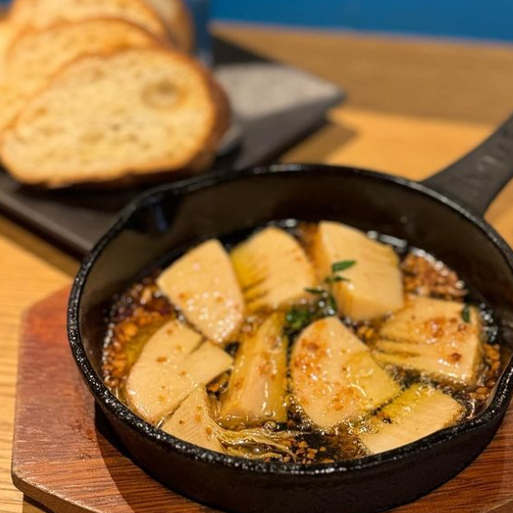 【新鮮な食材を◆ボリュームたっぷりの素材の数々をご賞味ください♪】アヒージョ1,500yen～
